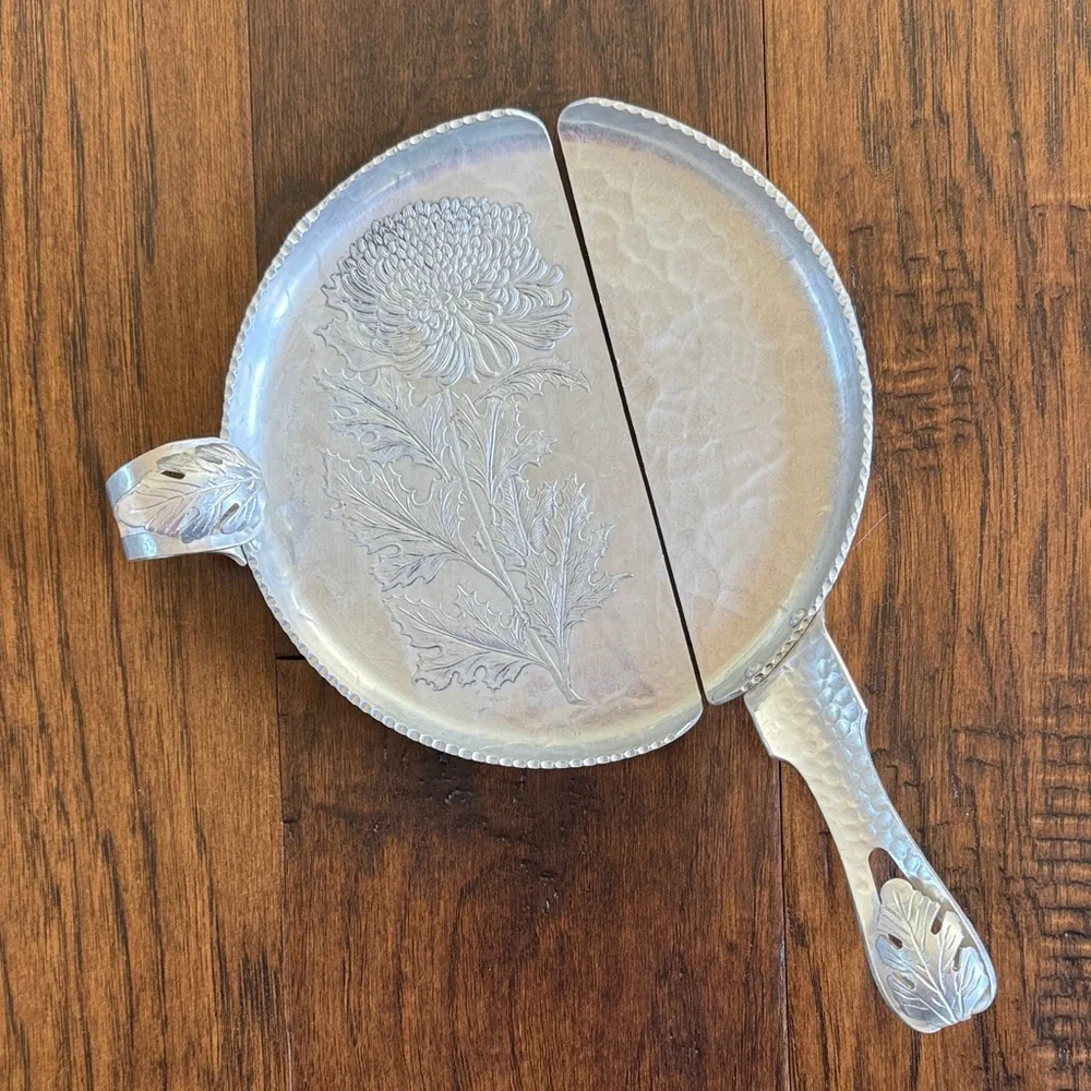 VINTAGE CONTINENTAL HAMMERED ALUMINUM HAND WROUGHT SILVERLOOK 543 CHRYSANTHEMUM
